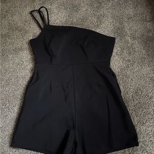 One shoulder romper